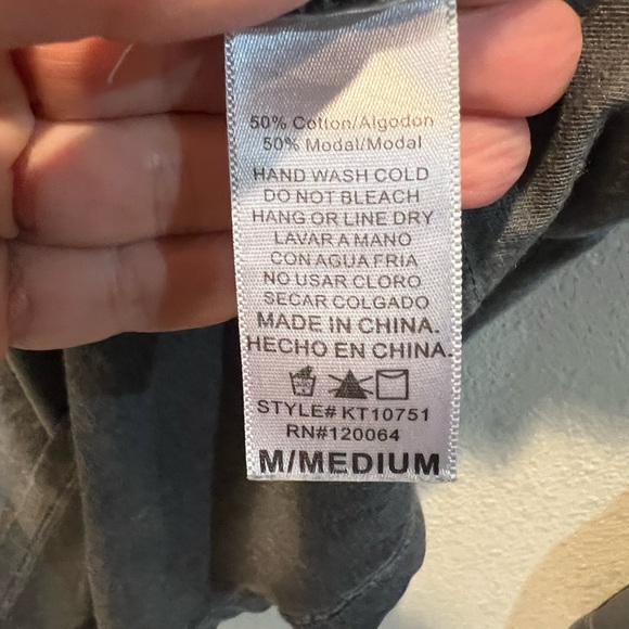 MONO B Long Sleeve Top **Size Medium** - Picture 5 of 5